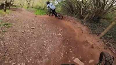 🏴󠁧󠁢󠁷󠁬󠁳󠁿 You'd struggle to find a better built jump line in the UK! Hold on, they get bigger 👀