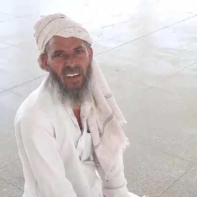 अब मुसलमान बेचारा मंदिर में नमाज भी नहीं पढ़ सकता क्या?