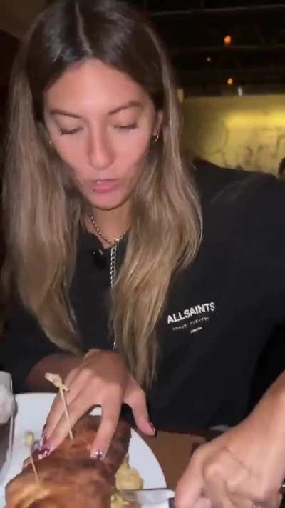 Despues de las empanadas de 48k, la hamburguesa de 43k