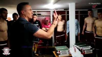 Echipa preferata a mascotei subreddit-ului