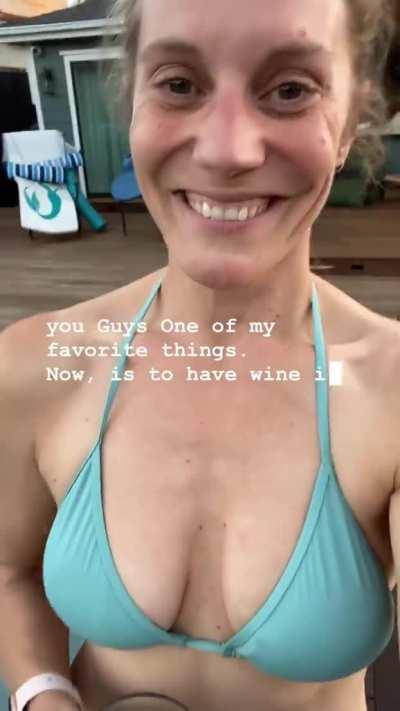 Katee Sackhoff