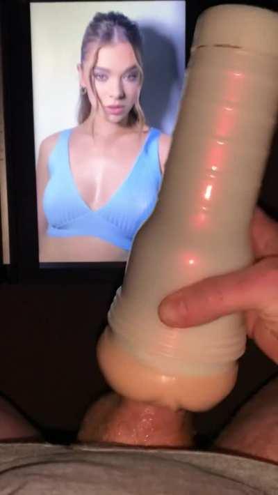 Hailee Steinfeld BWC Fleshlight Cum Tribute
