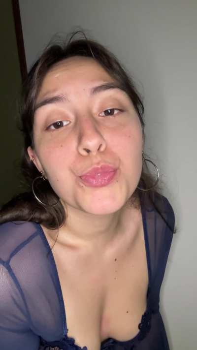 clean up on the floor what I dropped 🤤