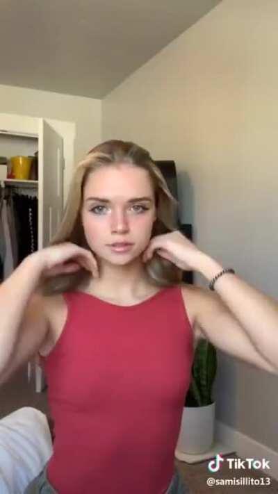 Sami Sillito braless pokies