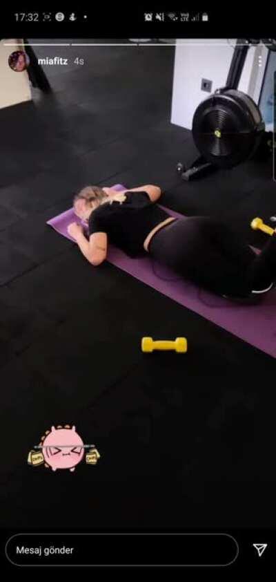 Söylenecek söz yok Miafitz NSFW