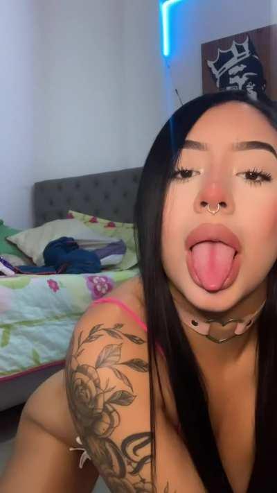Have you fucked a Latina in doggystyle before? Say yes or no