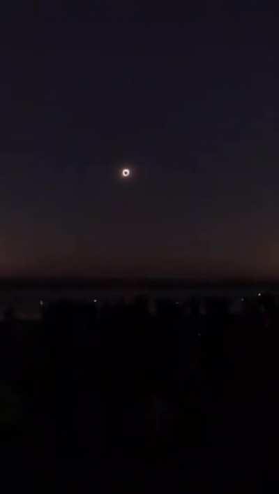 Eclipse Solar BOLADO