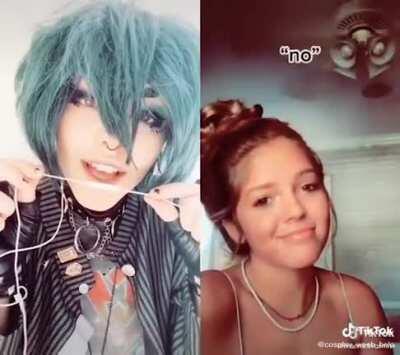 mom give me the make up >:(