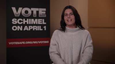 “My name’s Ekaterina Deistler. …I did exactly what Elon Musk told everyone to do: sign the petition, refer friends and family, vote, and now I have a million dollars.”