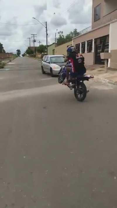 crayon lifting the wheel without proper balance and safety gear.