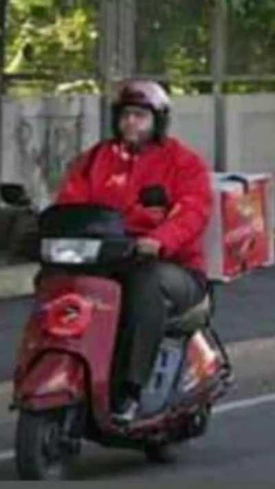 Başım çok ağrıyor