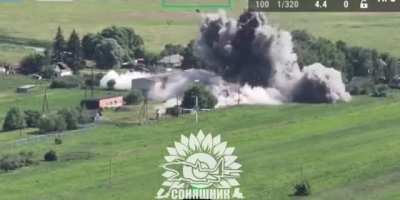 A MiG-29 fighter jet conducts a precision air strike with an AASM HAMMER guided bomb on a group of Russian infantry (20-30 people) and ammunition. Lokot village, Kursk region.