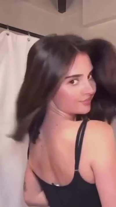 Short but extremely sexy