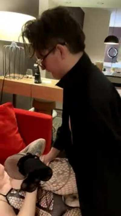 Having friends to play with and record us on our 9 year anniversary was fun!