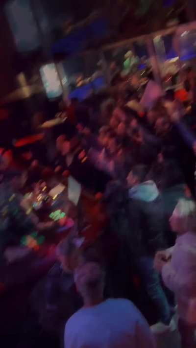 Noche de luces, música y motores... Gracias Expostance por invitarme a vivirlo de cerca 🍾