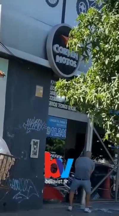 NUNCA FALTA EL CABEZA DE TERMO