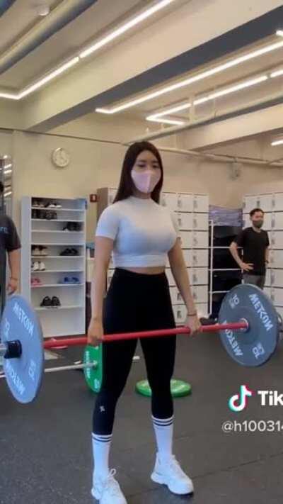 Working on pecs or shoulders?