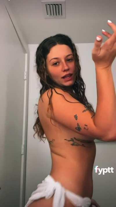 anyone know who this is?!