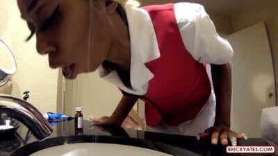Naomi Saxton Ebony Housekeeper Ain't A Swallower
