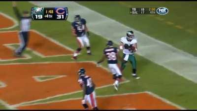 (Highlight) Takin in it back to 2012. Michael Vick delivers a beautiful pass over 3 defenders to Brent Celek for an Eagles touchdown