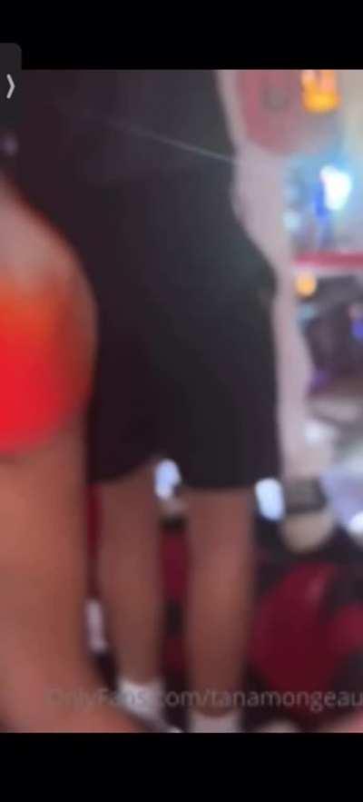 Tana Licking That Pussy