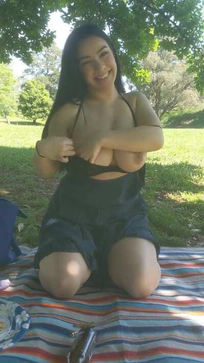 Out ☀️in the wild , reveal!