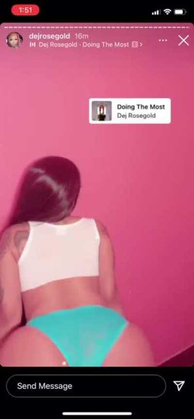 This the vid she deleted