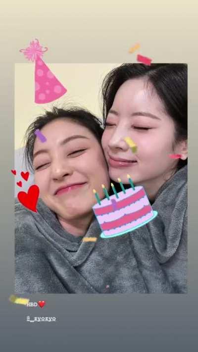 230201 Dahyun Instagram Story Update with Jihyo - HBD❤️ @_zyozyo