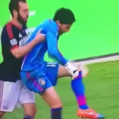 It's always nice to see good sportsmanship.