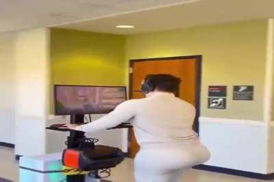 Carrying around a whole PC Setup and this dump truck 🤯