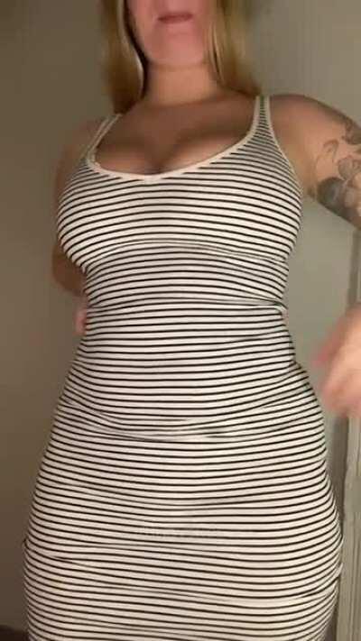 I’d like to know out of the 4,500 people online rn how many would put a baby in me please 🤗