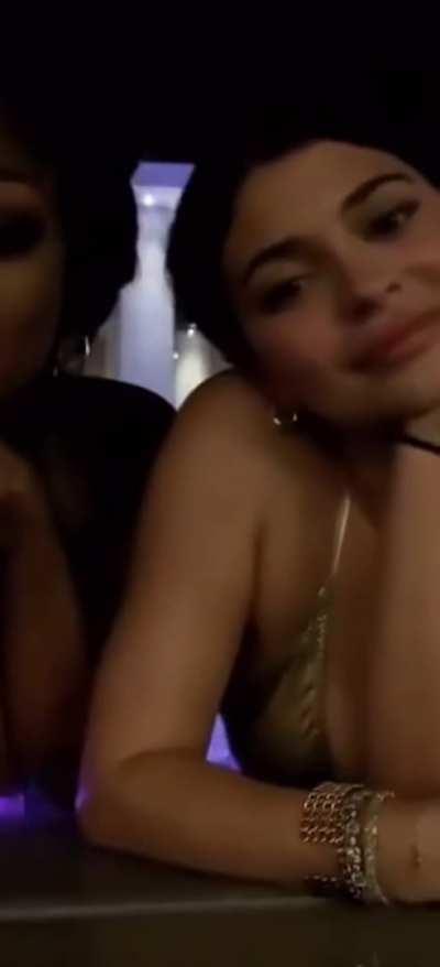 Hot tub with Kylie Jenner