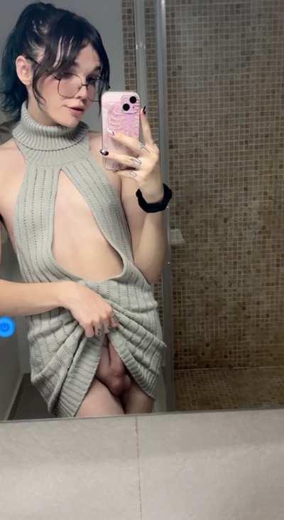 How would you react if I sent you this clip before our first date? 🙈