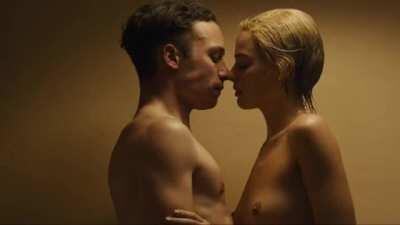 Margot Robbie in Dreamland