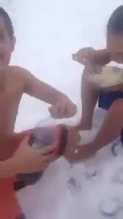 Cringe Westoid wearing Jackets 🥶 vs Based Pelifenizes without protection 🥵.