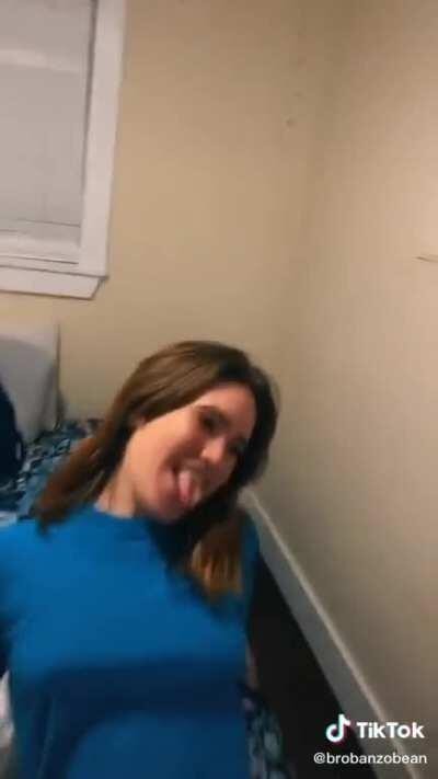 Bad girls / bad b*tchs