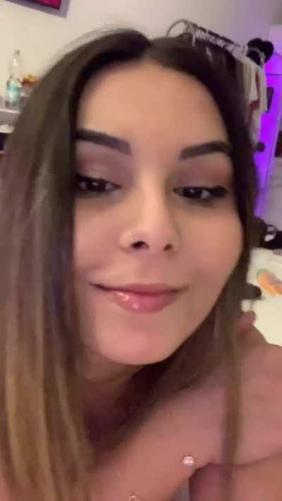 Would you clap my cheeks?