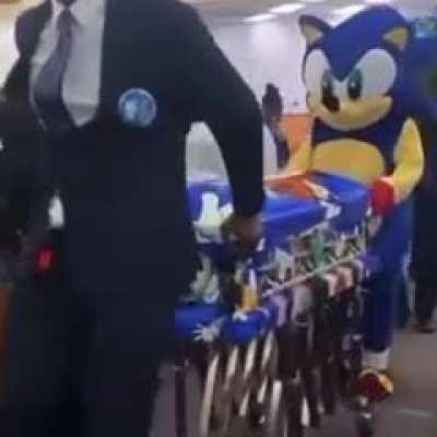 sniffed too much glue :(((