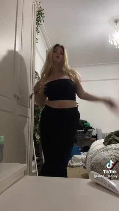 Love U [anna _morley]