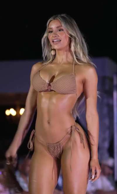 Mariana Morais - Berry Beachy, Miami 2024 (Slo-Mo 60fps version)