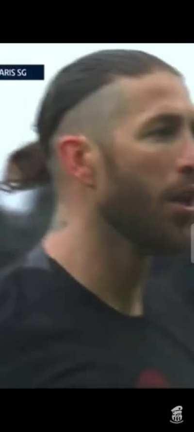 Y'all thought that there is no leader at PSG after ibra left but look who is in the building. The defending goat has always got your back no more touching Neymar i guess