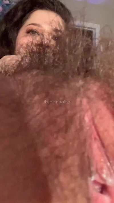 lick my hairy pussy then let me taste it on your lips ;)