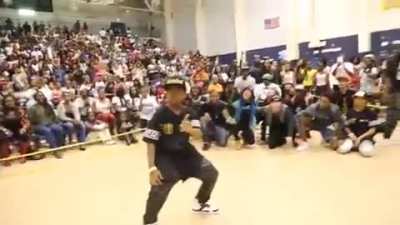 Mans won this battle in the first round 🔥