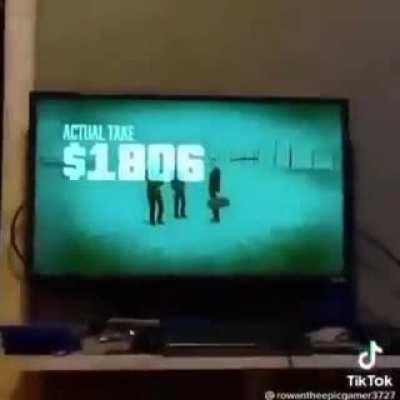 POV: The heist leader gives you 0.1% of the cut (not mine)