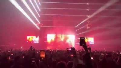 EPILEPSY WARNING cyberpunk concert intro - Andy.C 02 arena