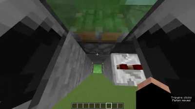 I made a little elevator (world download in Comments)