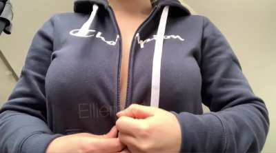 would you fuck here raw