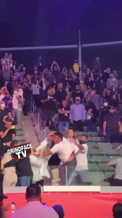 I’ll pay for this fight 💪