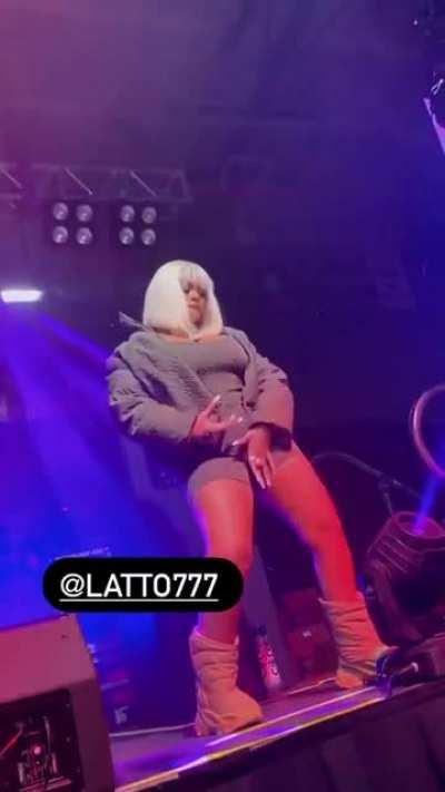 [Story] 19-11-21 🤤😻