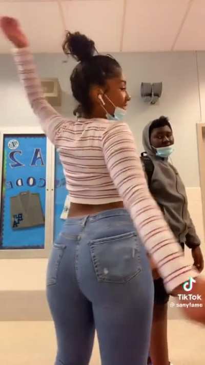 sanyfame - Video #5174